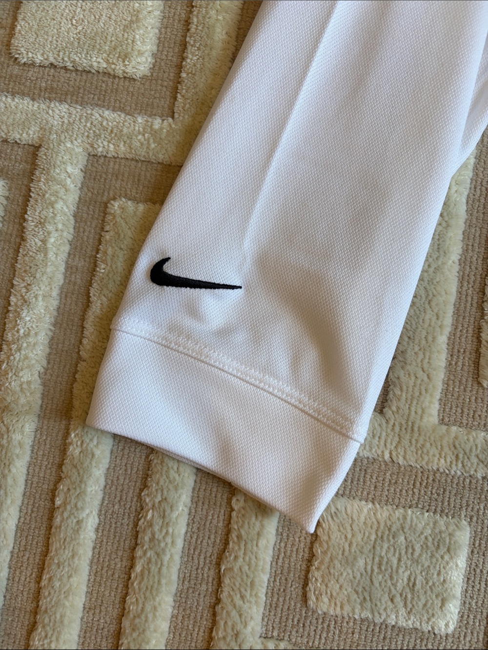 Nike Golf White Long-Sleeve Polo - Picture 5 of 5